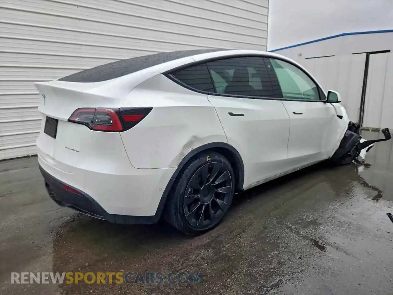 3 Photograph of a damaged car 7SAYGDEE2NF494724 TESLA MODEL Y 2022
