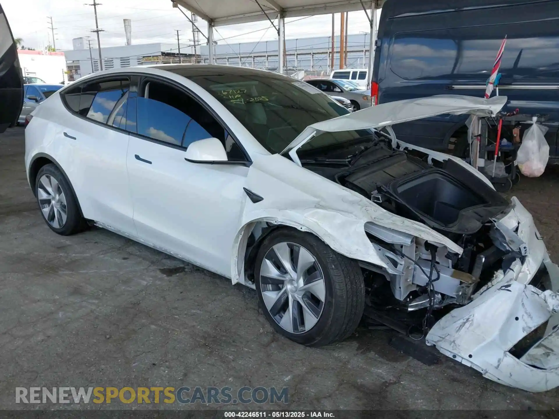 1 Photograph of a damaged car 7SAYGDEE2NF509769 TESLA MODEL Y 2022