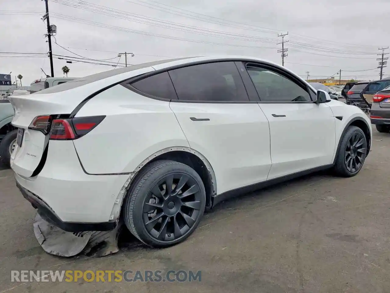 3 Photograph of a damaged car 7SAYGDEE2NF556073 TESLA MODEL Y 2022