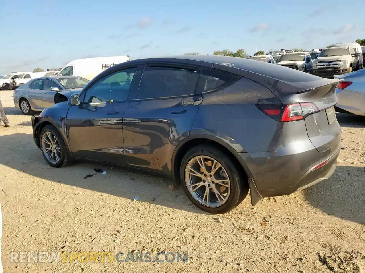 2 Photograph of a damaged car 7SAYGDEE3NA004496 TESLA MODEL Y 2022