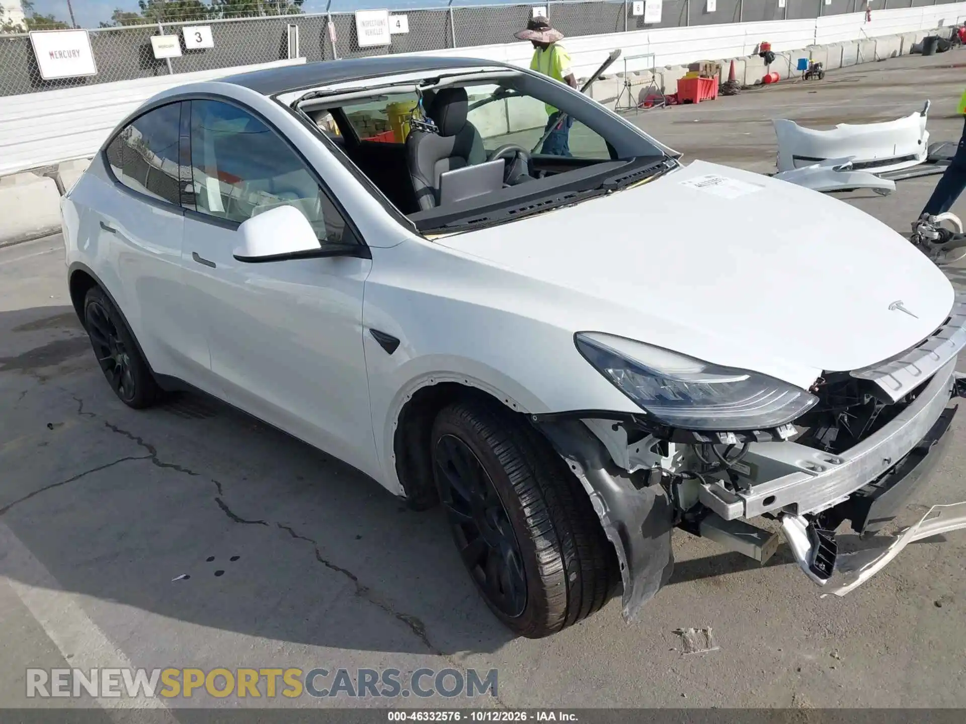 1 Photograph of a damaged car 7SAYGDEE3NA020133 TESLA MODEL Y 2022