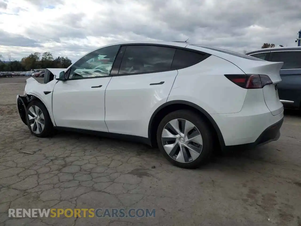 2 Photograph of a damaged car 7SAYGDEE3NF321326 TESLA MODEL Y 2022