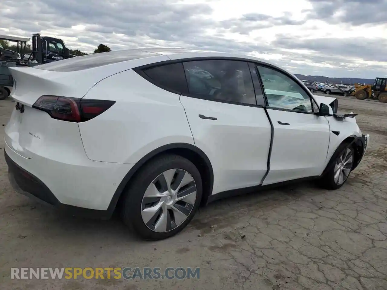 3 Photograph of a damaged car 7SAYGDEE3NF321326 TESLA MODEL Y 2022