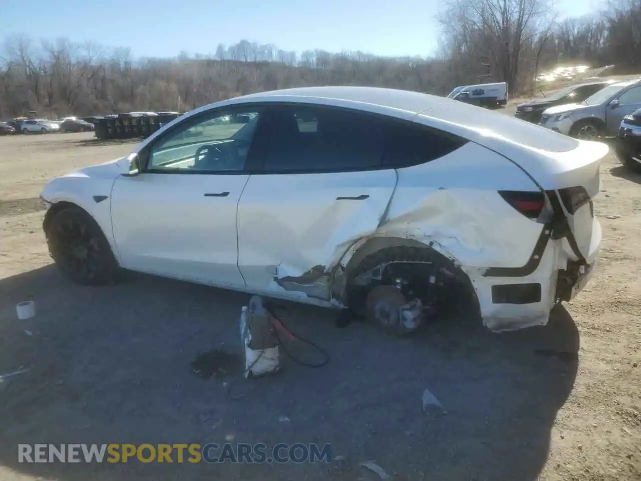 2 Photograph of a damaged car 7SAYGDEE3NF385950 TESLA MODEL Y 2022