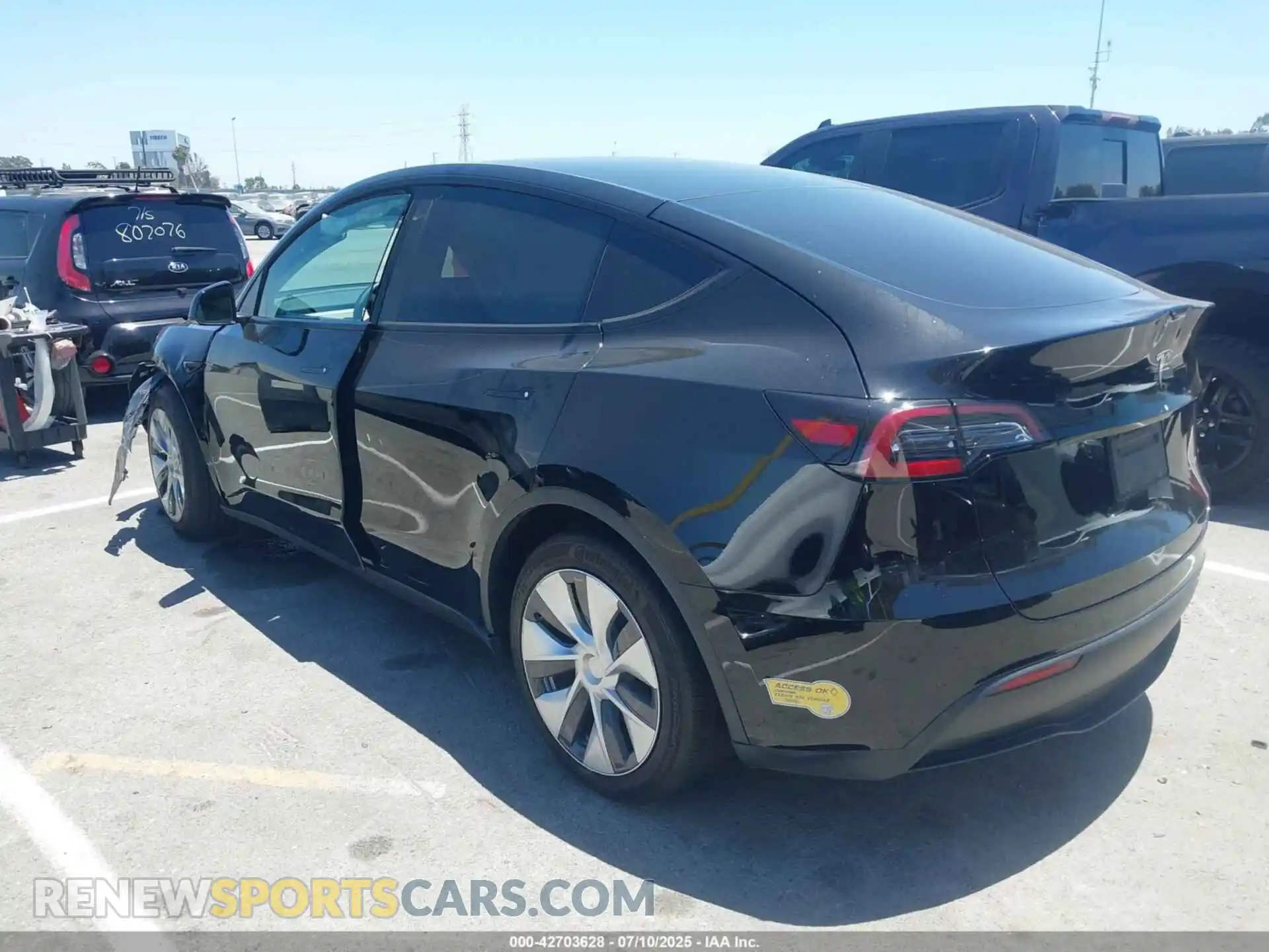 3 fotografías del automóvil dañado 7SAYGDEE3NF404996 TESLA MODEL Y 2022