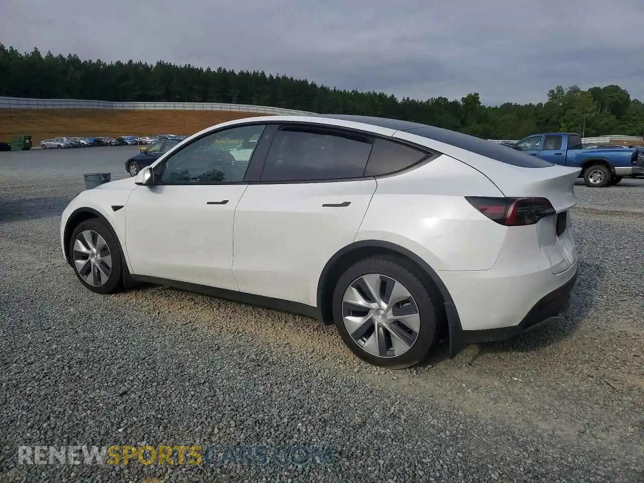 3 Photograph of a damaged car 7SAYGDEE3NF421975 TESLA MODEL Y 2022
