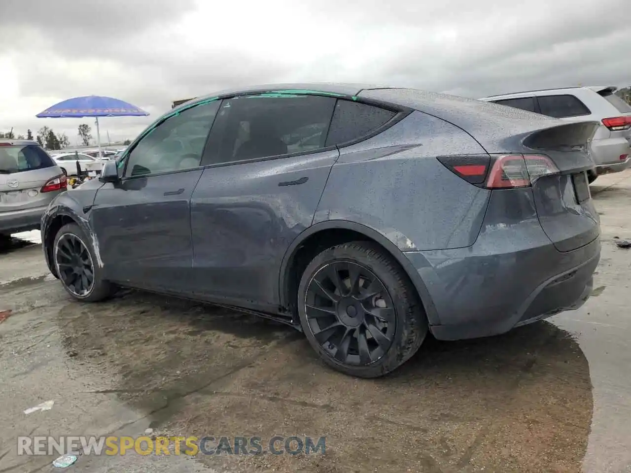 2 Photograph of a damaged car 7SAYGDEE3NF427954 TESLA MODEL Y 2022