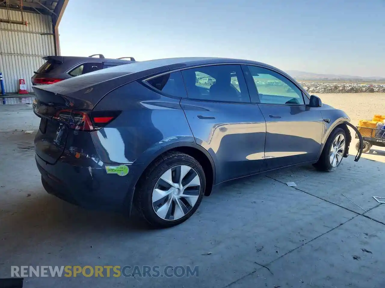 3 fotografías del automóvil dañado 7SAYGDEE3NF439697 TESLA MODEL Y 2022