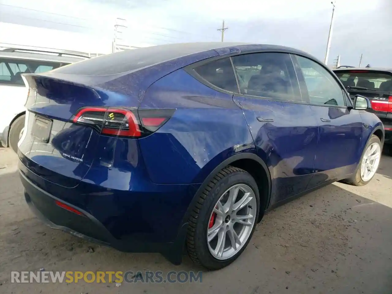 3 Photograph of a damaged car 7SAYGDEE3NF449632 TESLA MODEL Y 2022