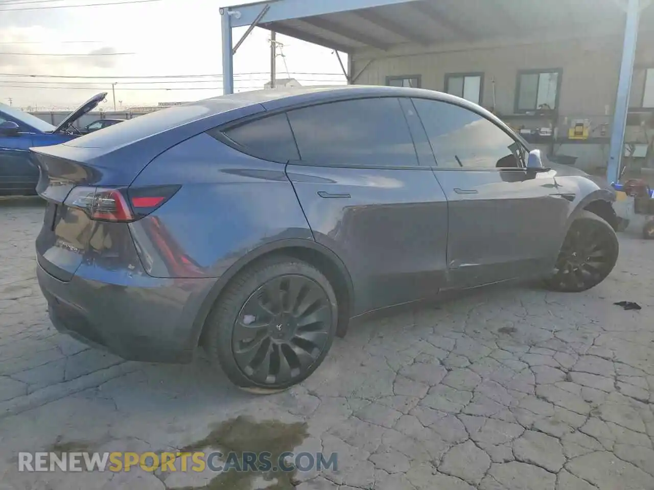 3 fotografías del automóvil dañado 7SAYGDEE3NF467550 TESLA MODEL Y 2022