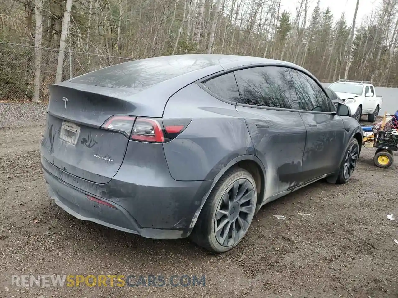 3 Photograph of a damaged car 7SAYGDEE3NF506749 TESLA MODEL Y 2022