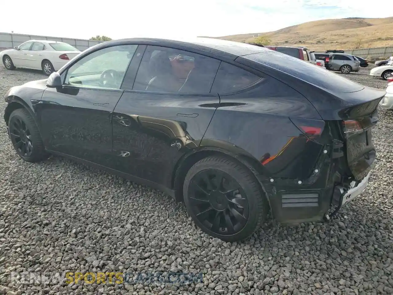 2 Photograph of a damaged car 7SAYGDEE3NF535040 TESLA MODEL Y 2022