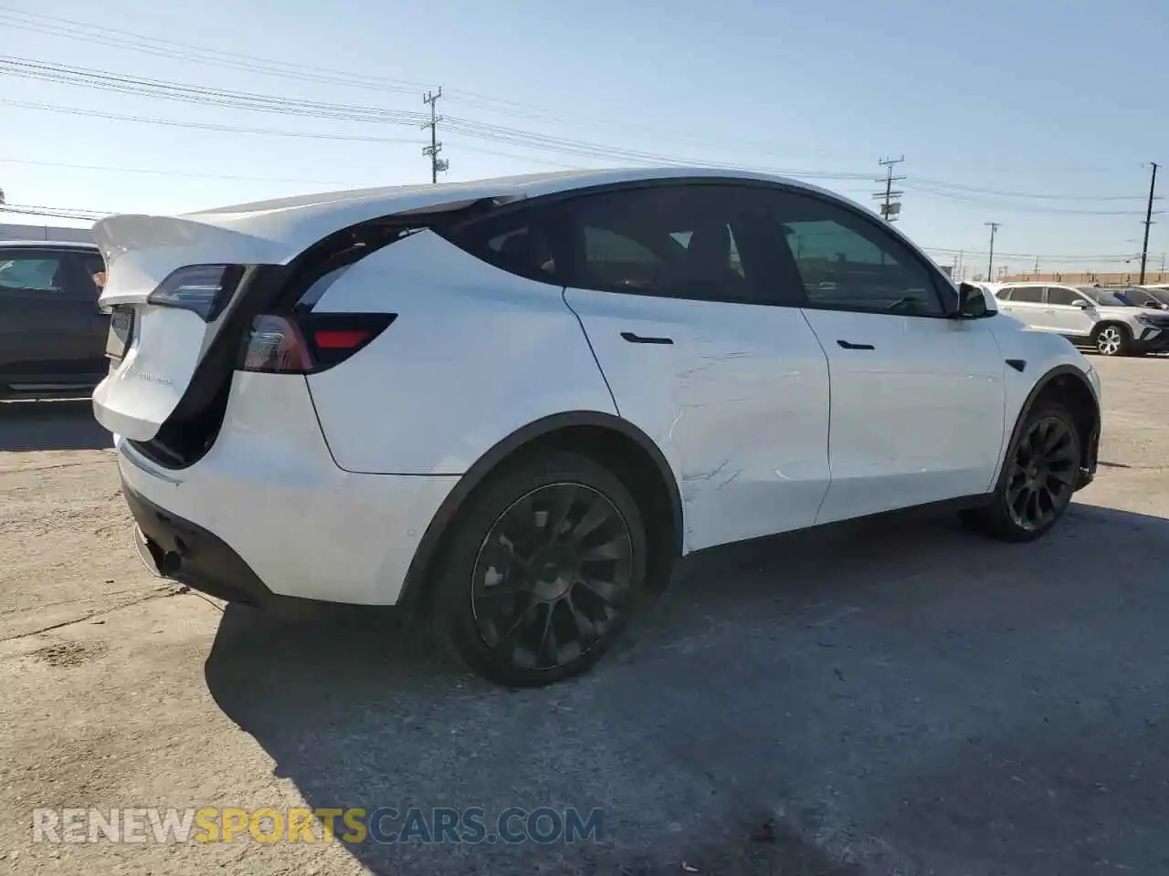 3 Photograph of a damaged car 7SAYGDEE3NF548919 TESLA MODEL Y 2022