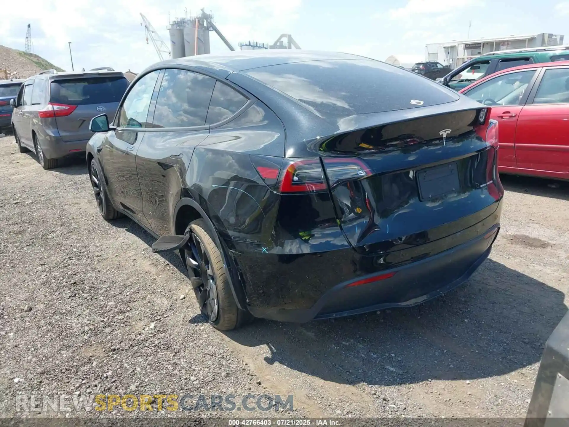 3 Photograph of a damaged car 7SAYGDEE4NA007231 TESLA MODEL Y 2022