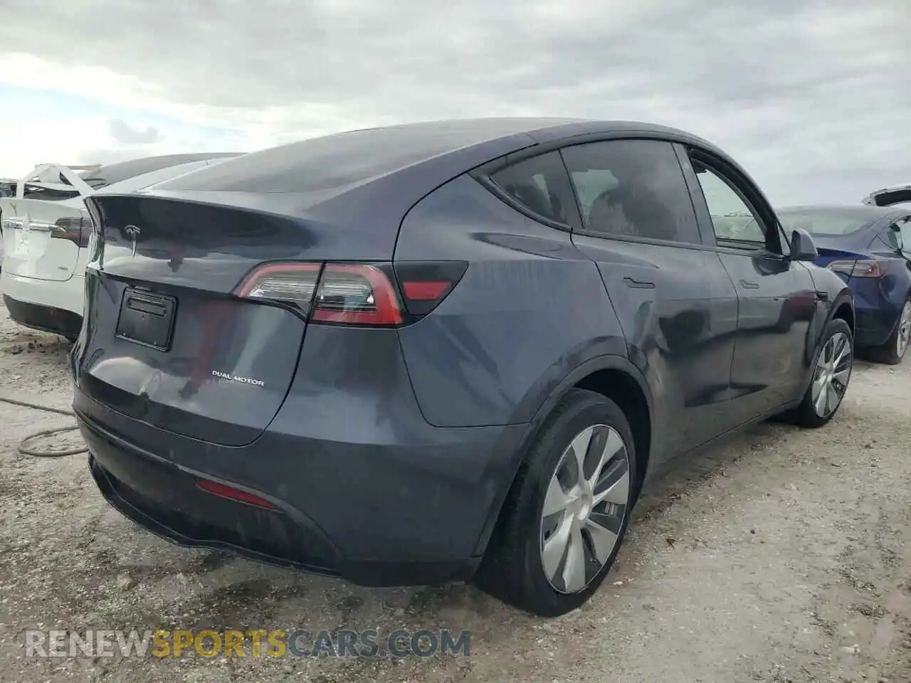 3 Photograph of a damaged car 7SAYGDEE4NA008315 TESLA MODEL Y 2022
