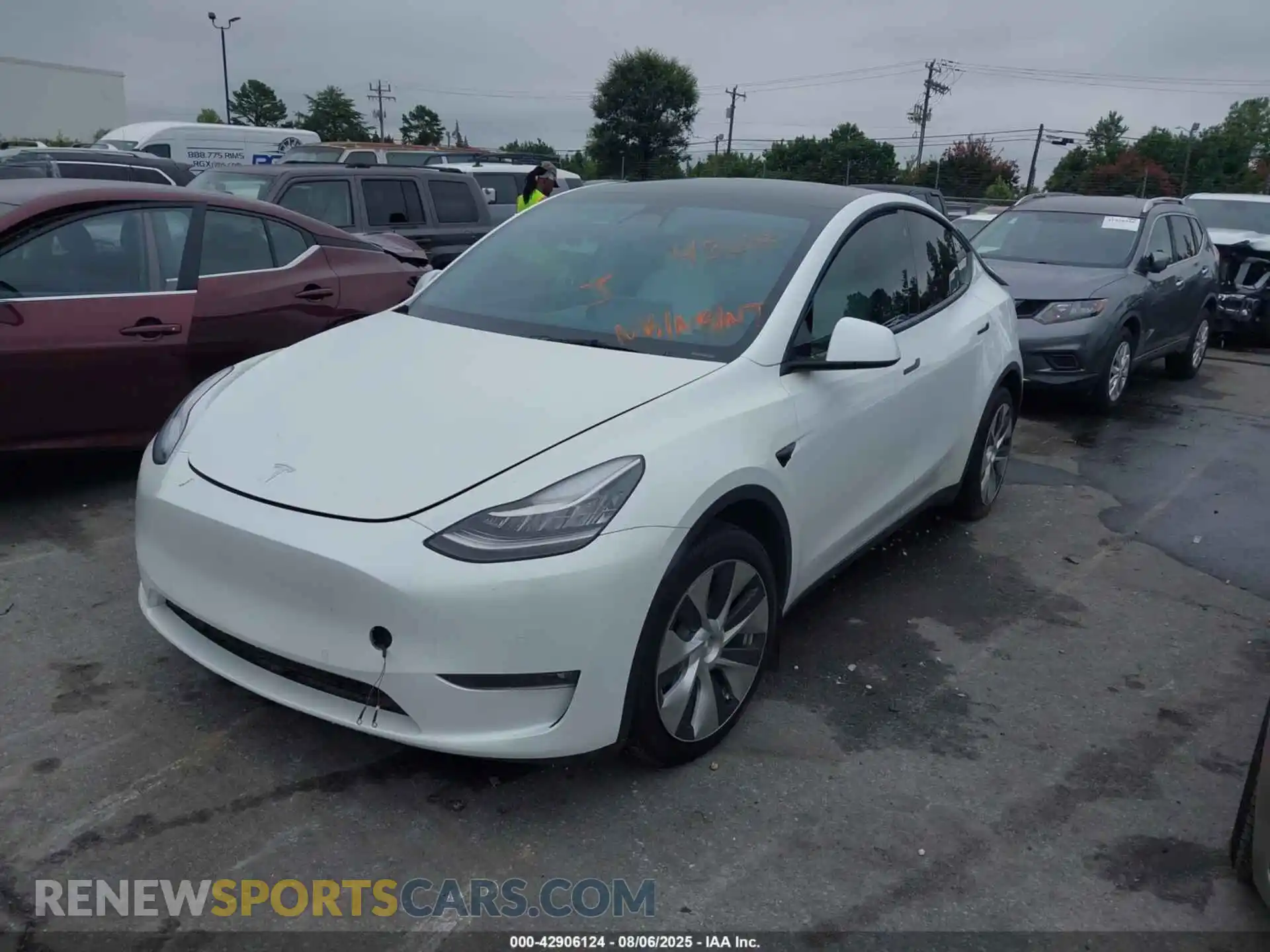 2 Photograph of a damaged car 7SAYGDEE4NF354268 TESLA MODEL Y 2022