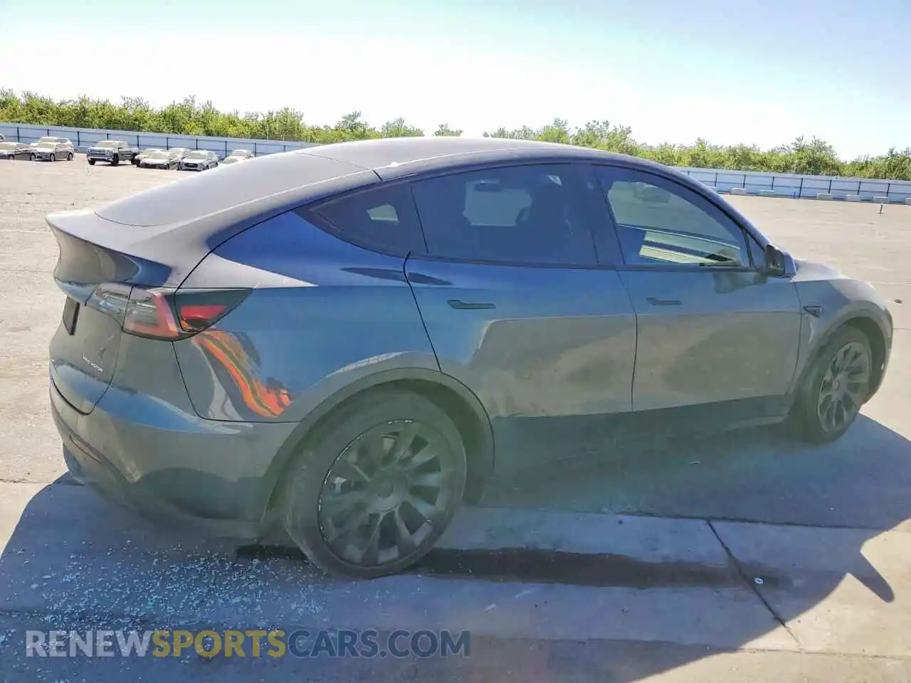 3 Photograph of a damaged car 7SAYGDEE4NF386461 TESLA MODEL Y 2022