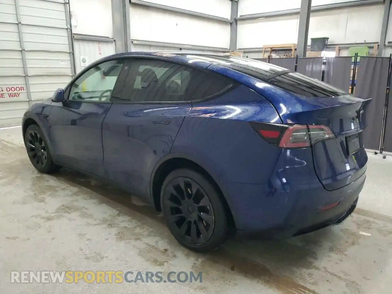 2 Photograph of a damaged car 7SAYGDEE4NF386749 TESLA MODEL Y 2022