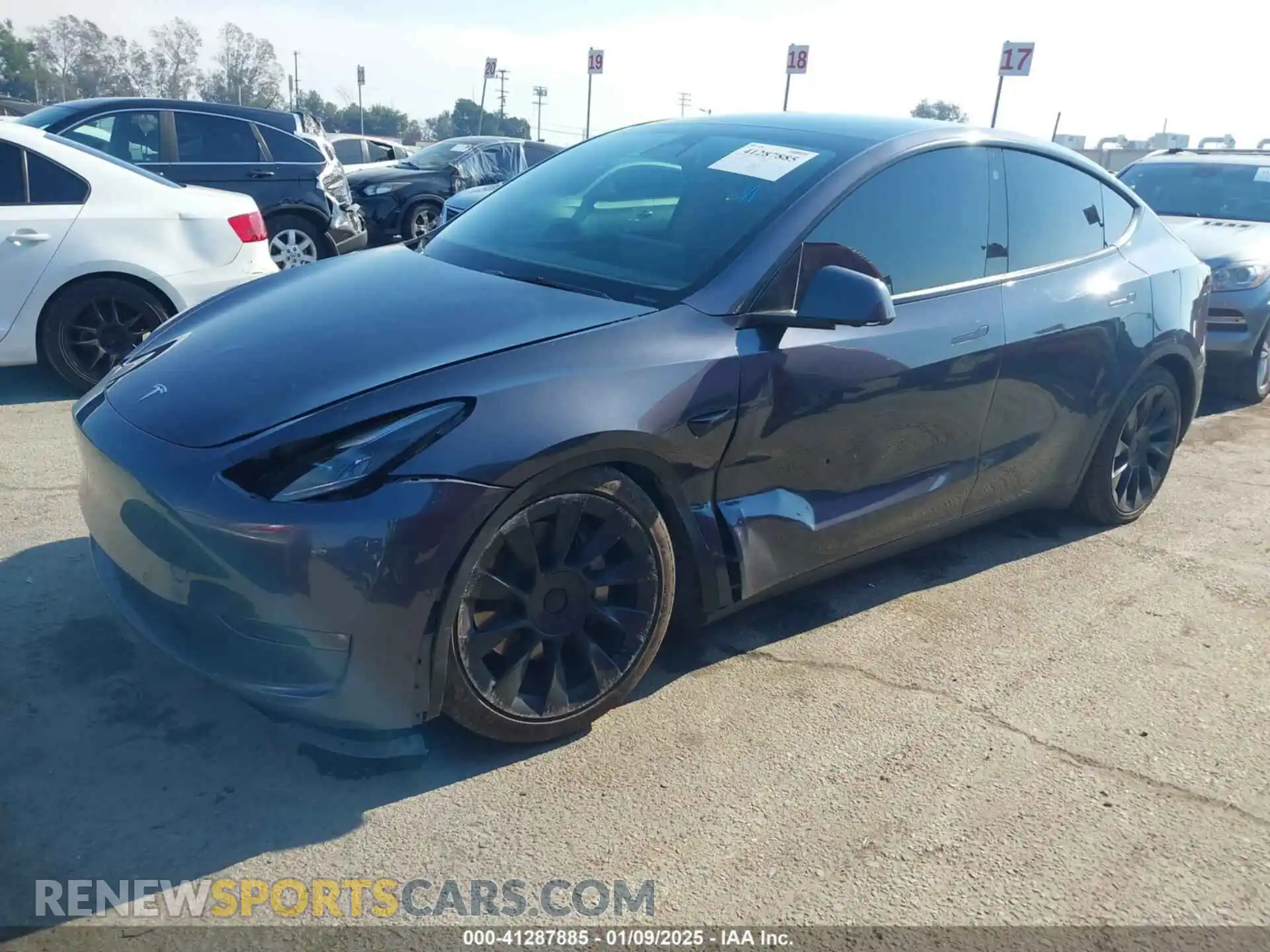 2 Photograph of a damaged car 7SAYGDEE4NF522698 TESLA MODEL Y 2022