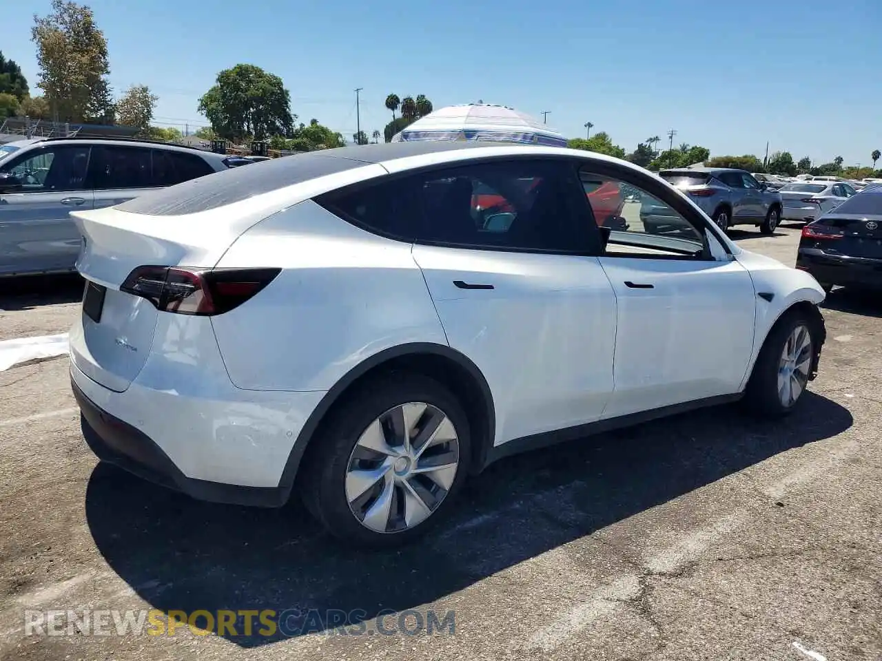 3 Photograph of a damaged car 7SAYGDEE4NF556382 TESLA MODEL Y 2022