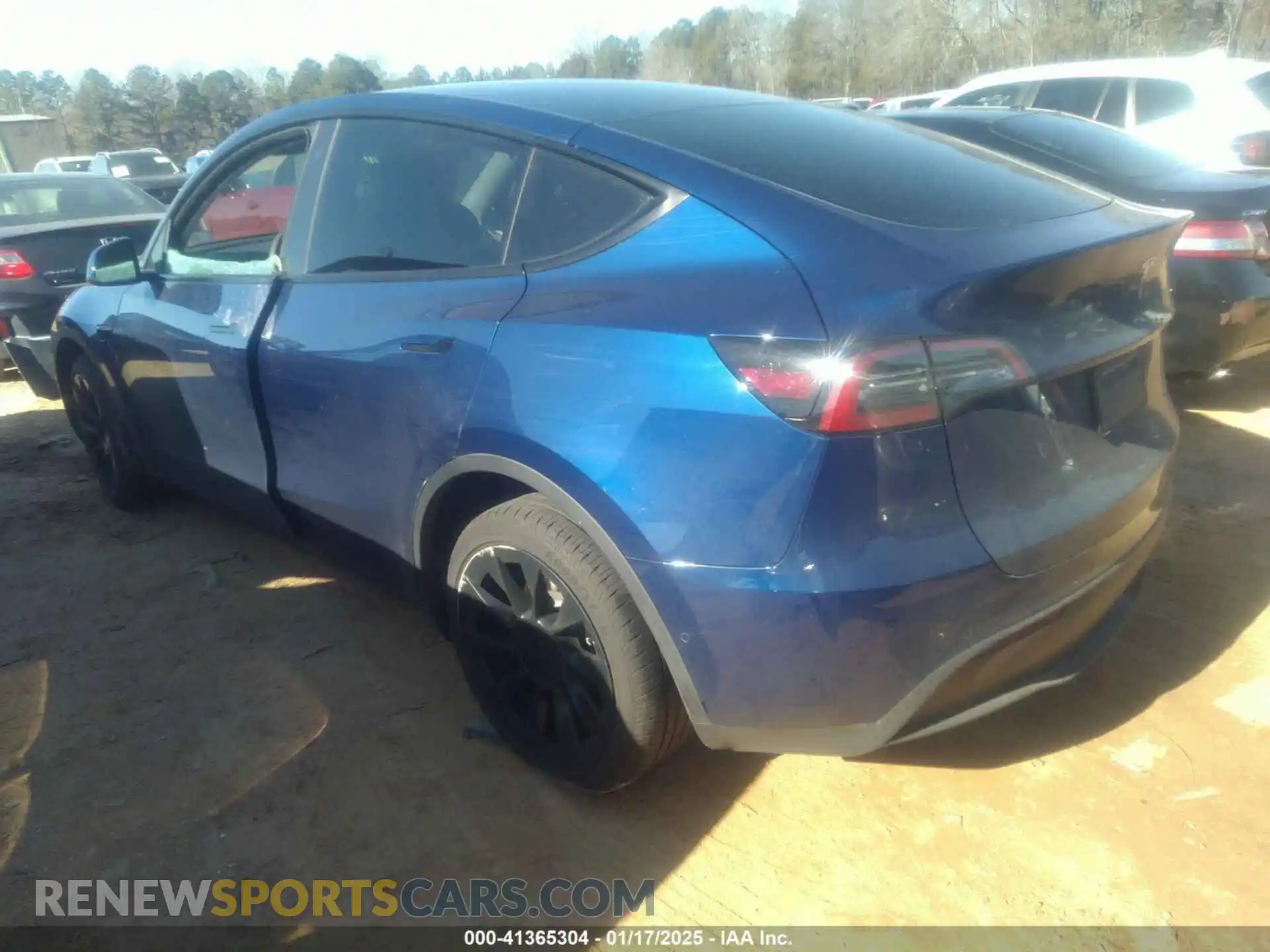 3 Photograph of a damaged car 7SAYGDEE5NA013975 TESLA MODEL Y 2022