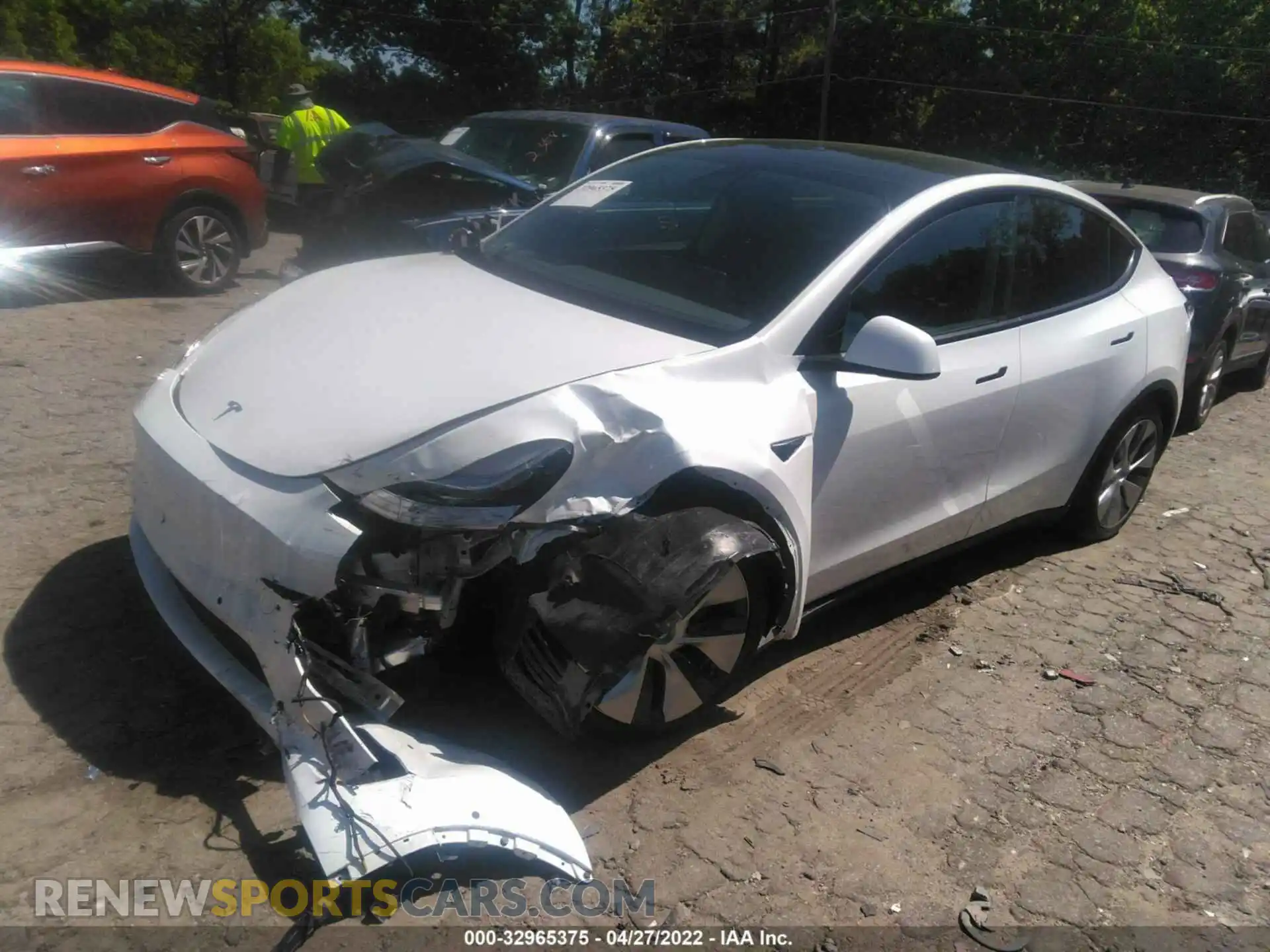 2 Photograph of a damaged car 7SAYGDEE5NF320534 TESLA MODEL Y 2022