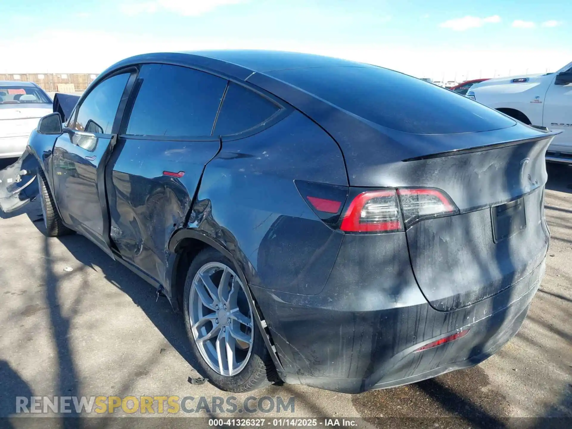 3 Photograph of a damaged car 7SAYGDEE5NF336202 TESLA MODEL Y 2022