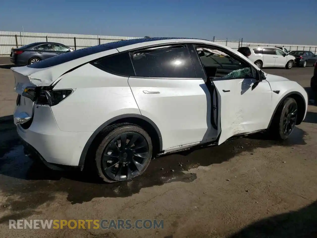 3 Photograph of a damaged car 7SAYGDEE5NF356871 TESLA MODEL Y 2022