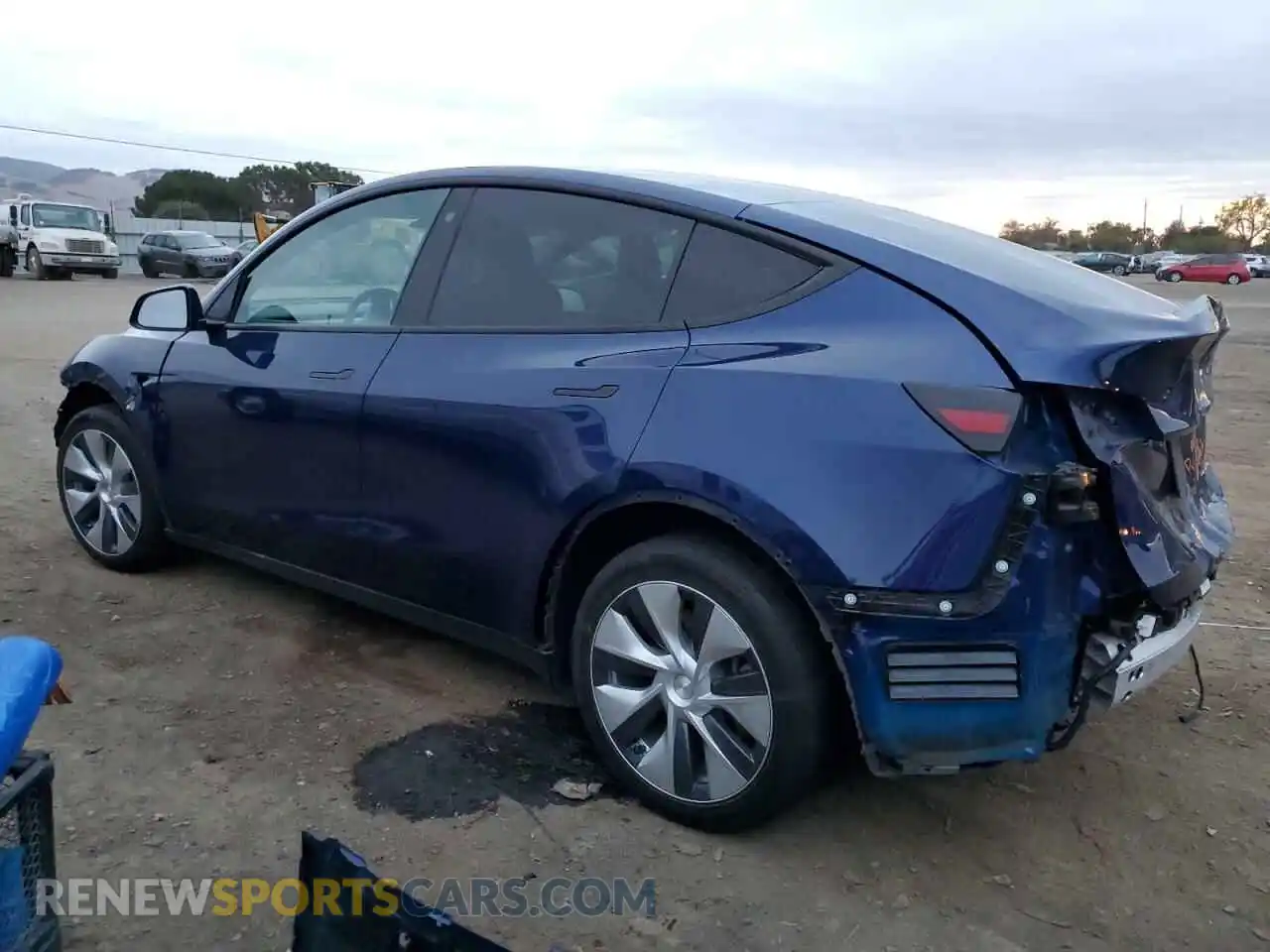 2 Photograph of a damaged car 7SAYGDEE5NF518854 TESLA MODEL Y 2022