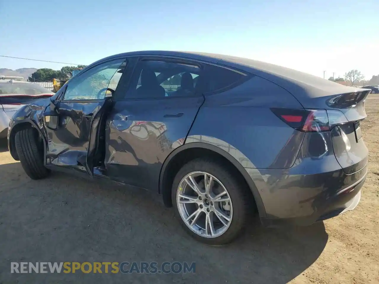 2 Photograph of a damaged car 7SAYGDEE5NF555144 TESLA MODEL Y 2022