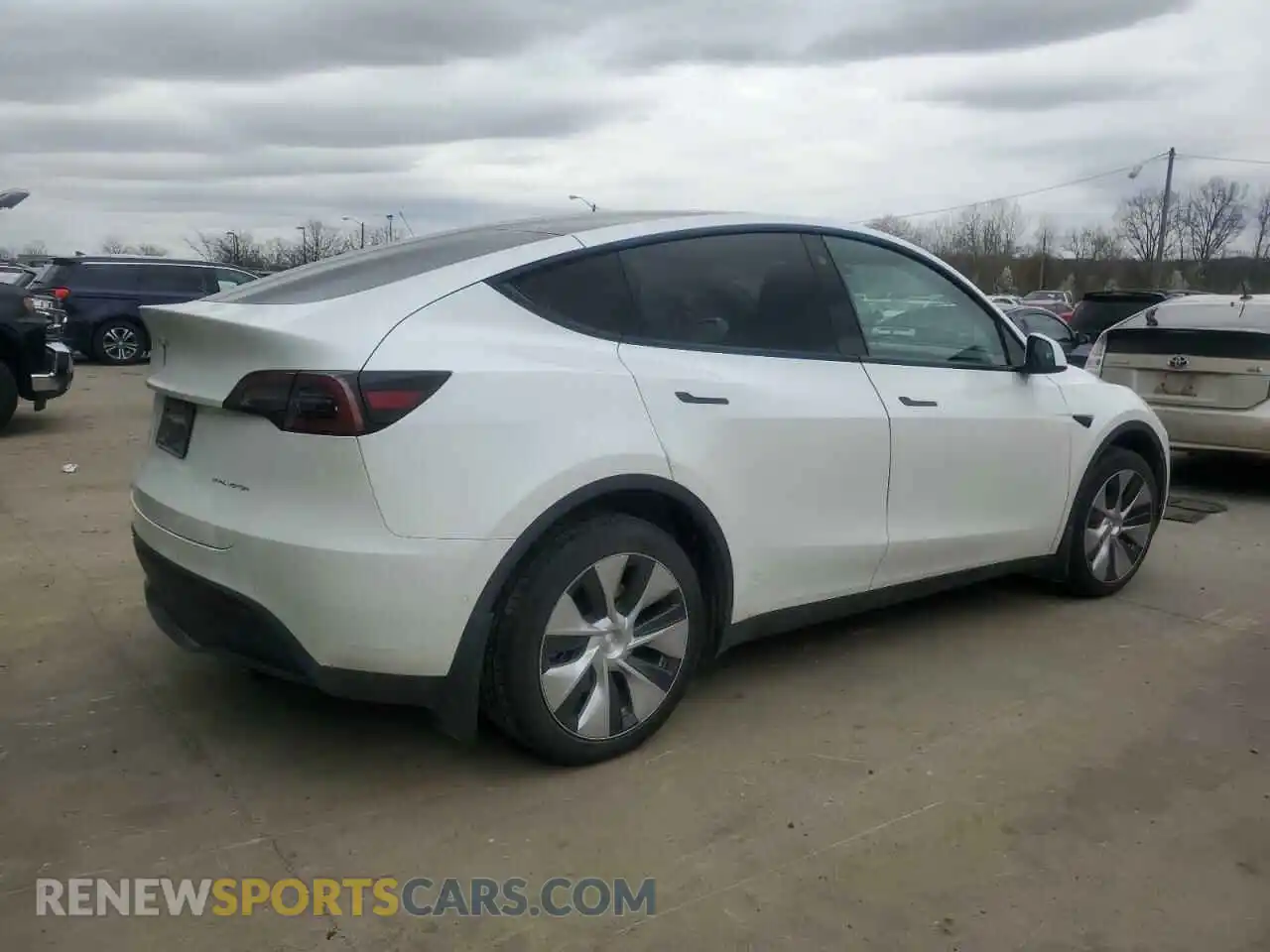 3 Photograph of a damaged car 7SAYGDEE5NF571179 TESLA MODEL Y 2022