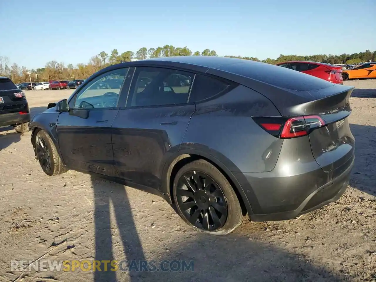 2 Photograph of a damaged car 7SAYGDEE6NA002371 TESLA MODEL Y 2022