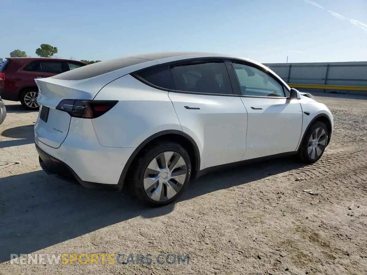 3 Photograph of a damaged car 7SAYGDEE6NA013094 TESLA MODEL Y 2022