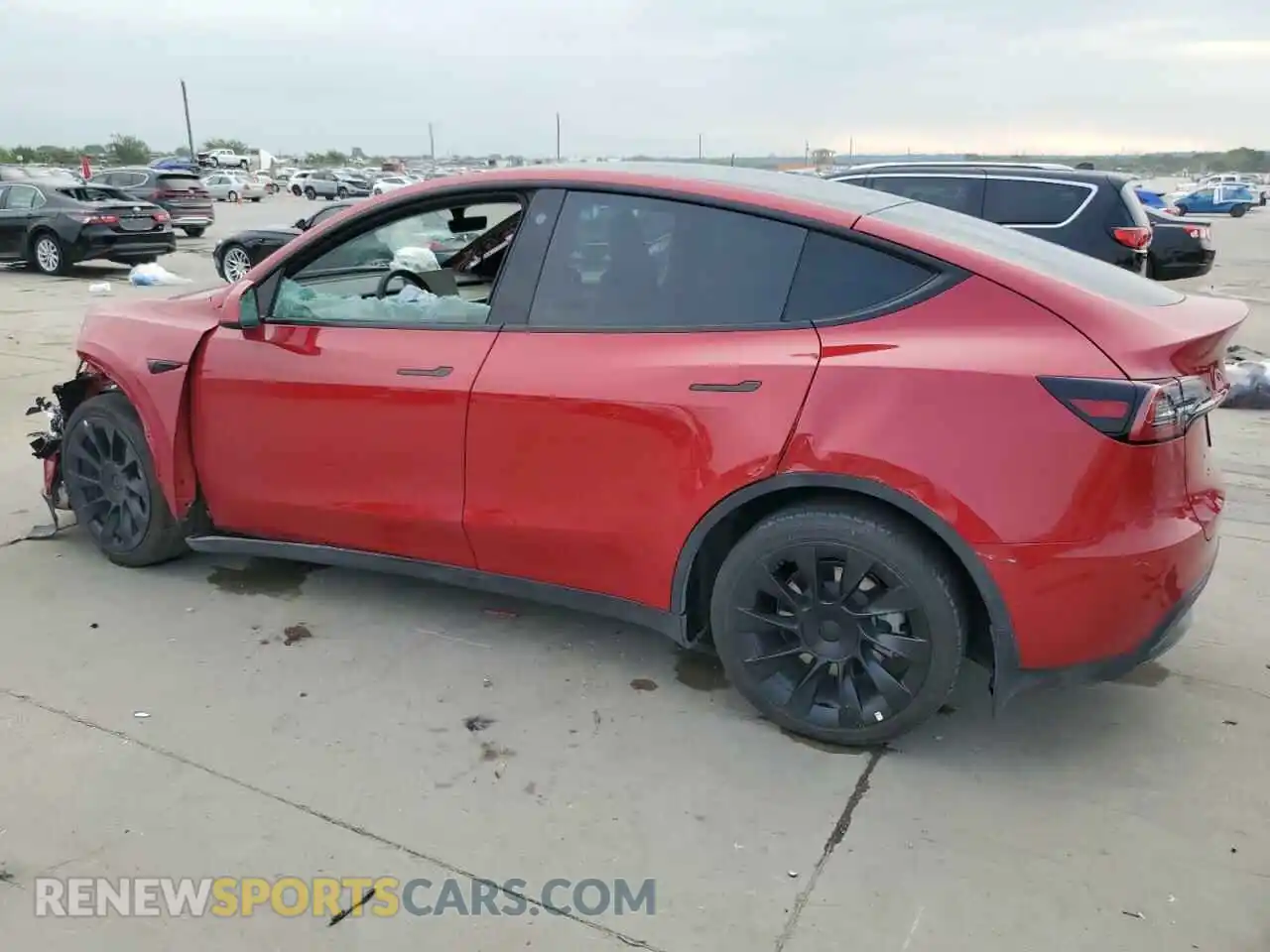 2 Photograph of a damaged car 7SAYGDEE6NA020563 TESLA MODEL Y 2022