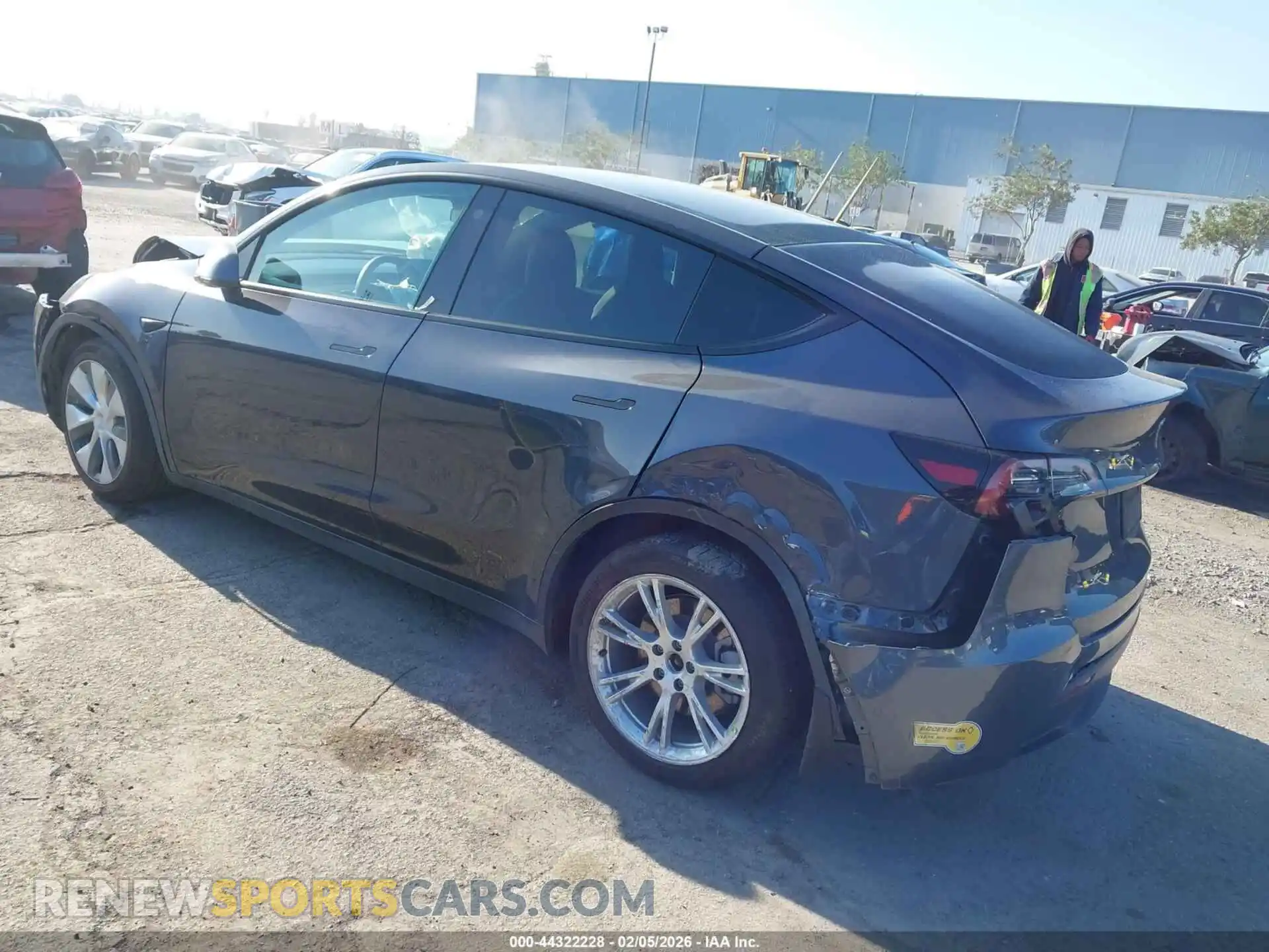 3 Photograph of a damaged car 7SAYGDEE6NF357642 TESLA MODEL Y 2022