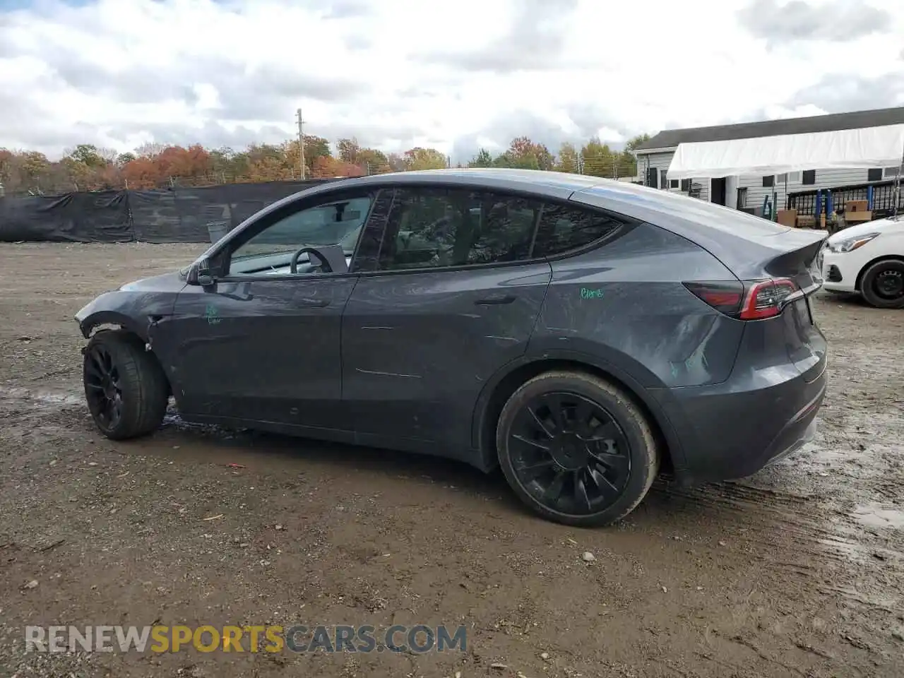 2 Photograph of a damaged car 7SAYGDEE6NF422585 TESLA MODEL Y 2022