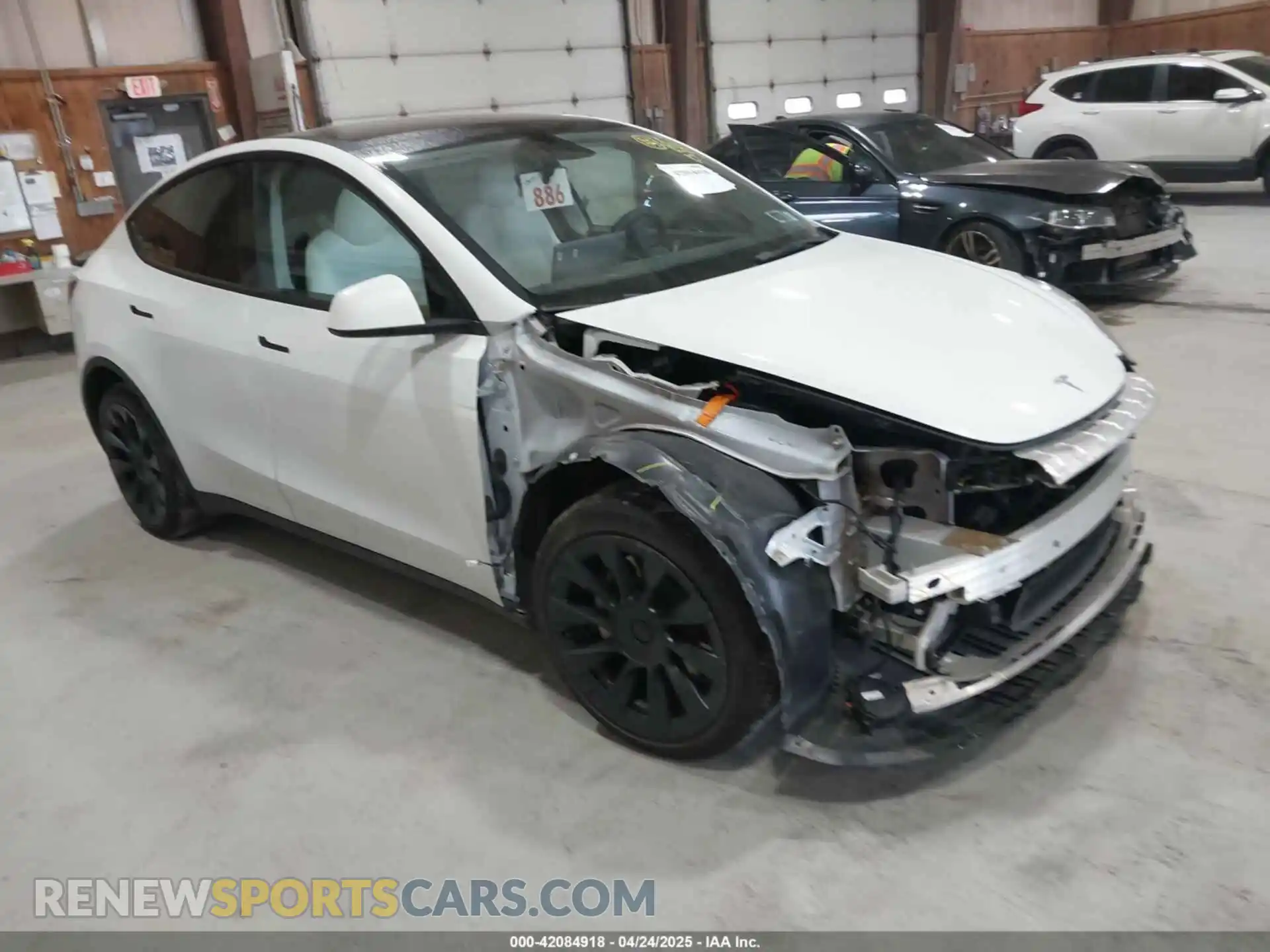 1 Photograph of a damaged car 7SAYGDEE6NF445753 TESLA MODEL Y 2022