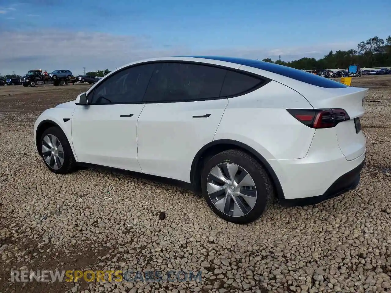2 Photograph of a damaged car 7SAYGDEE6NF451472 TESLA MODEL Y 2022