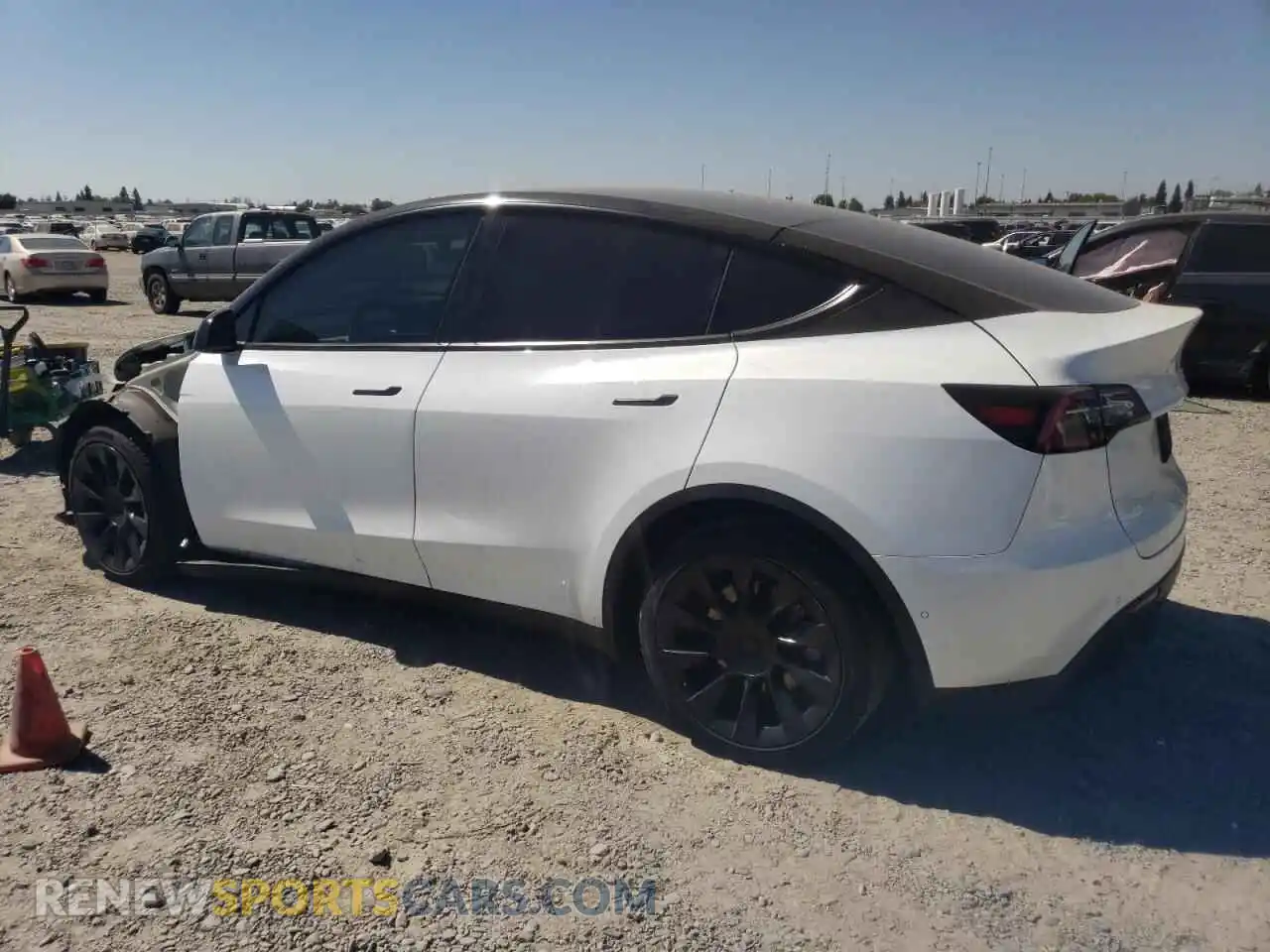 2 Photograph of a damaged car 7SAYGDEE6NF484505 TESLA MODEL Y 2022