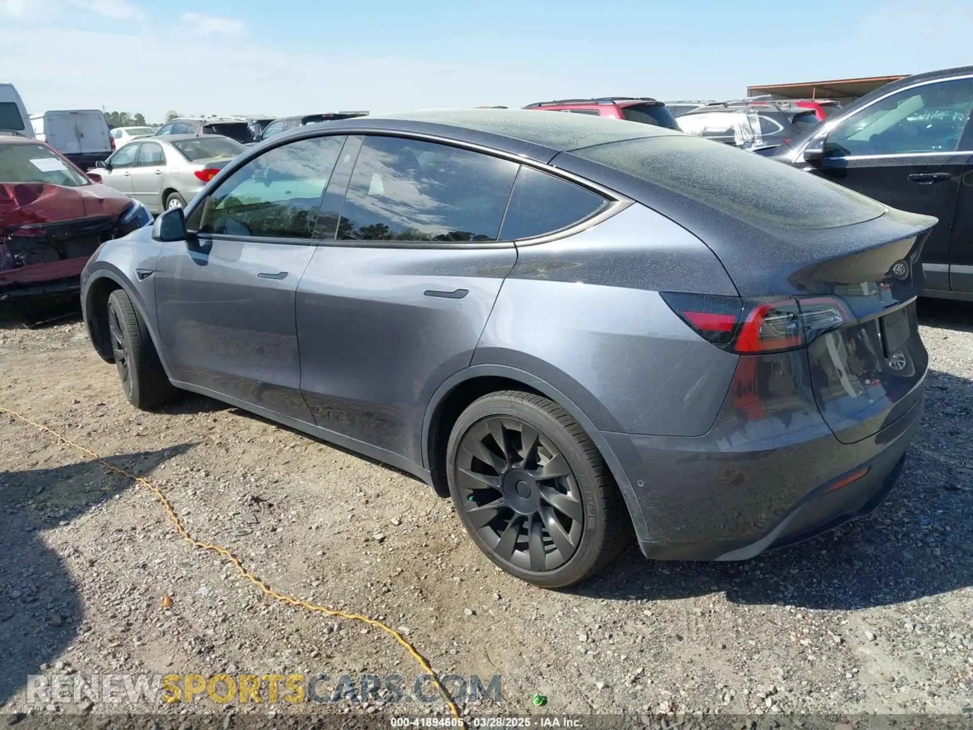 3 Photograph of a damaged car 7SAYGDEE7NA006476 TESLA MODEL Y 2022