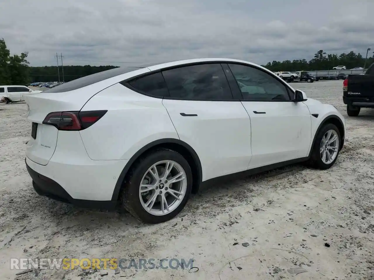 3 fotografías del automóvil dañado 7SAYGDEE7NF368908 TESLA MODEL Y 2022