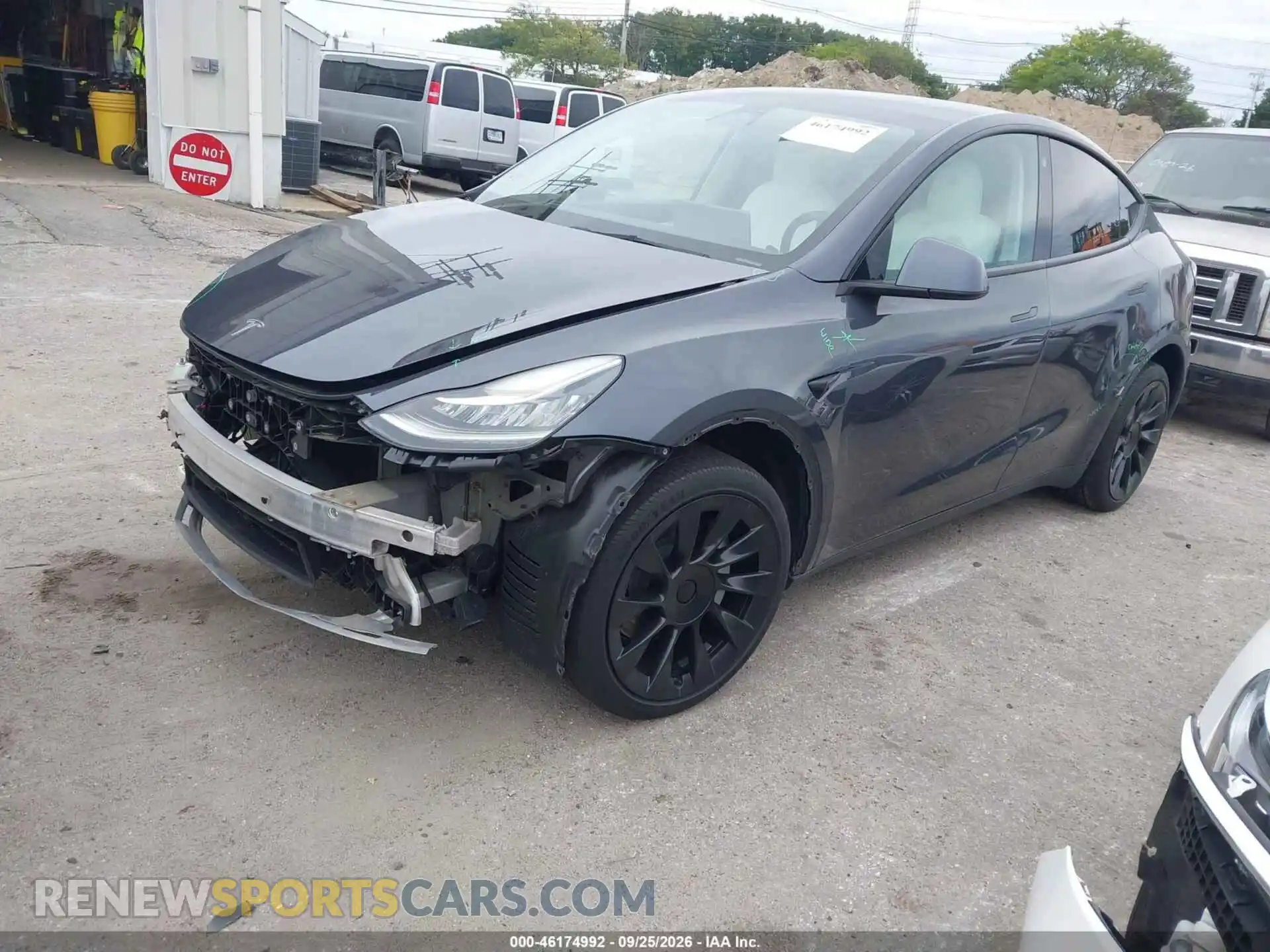 2 Photograph of a damaged car 7SAYGDEE7NF424622 TESLA MODEL Y 2022