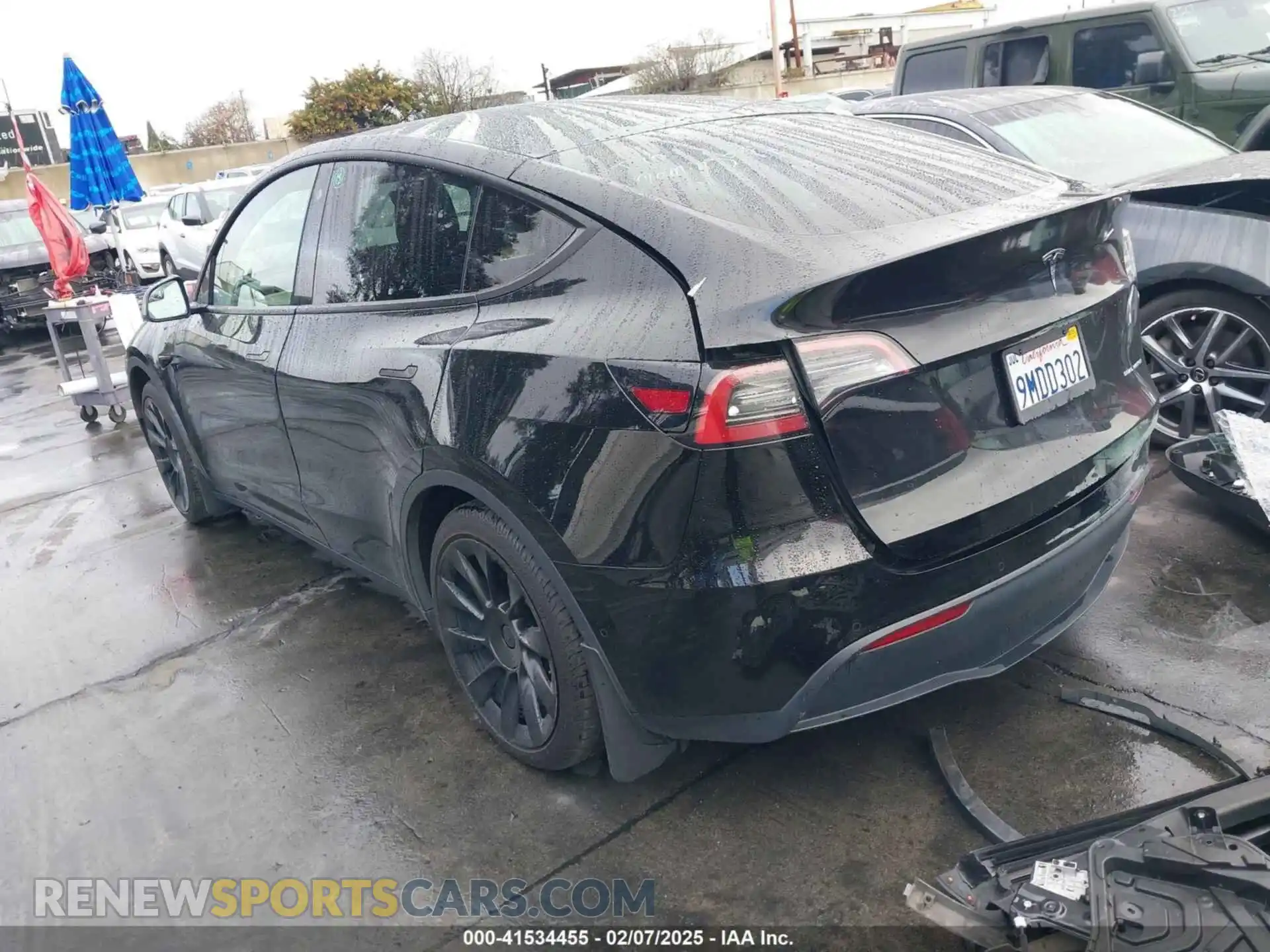 3 Photograph of a damaged car 7SAYGDEE7NF481144 TESLA MODEL Y 2022