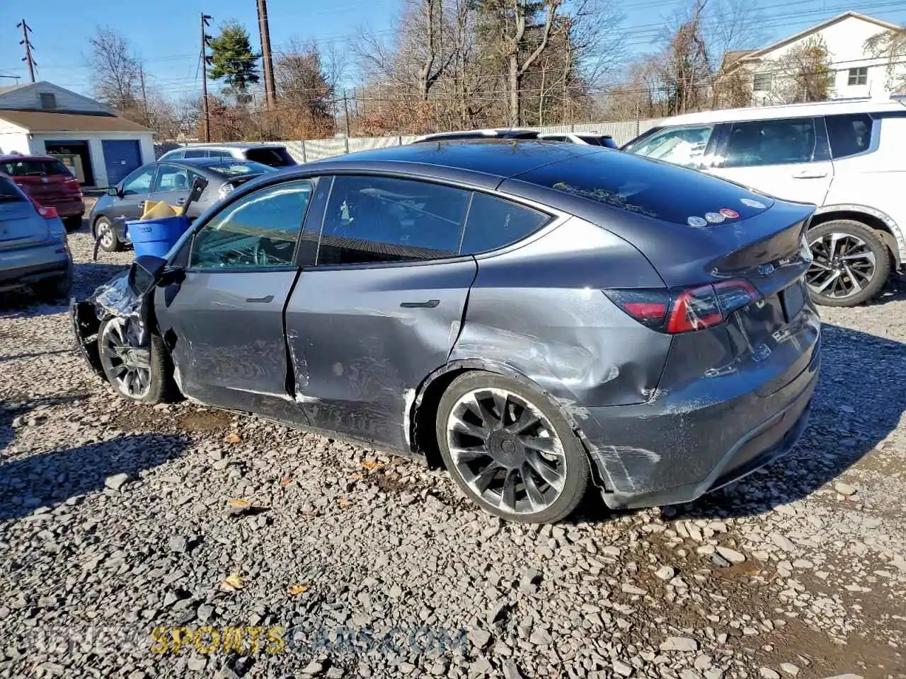 2 Photograph of a damaged car 7SAYGDEE7NF481578 TESLA MODEL Y 2022