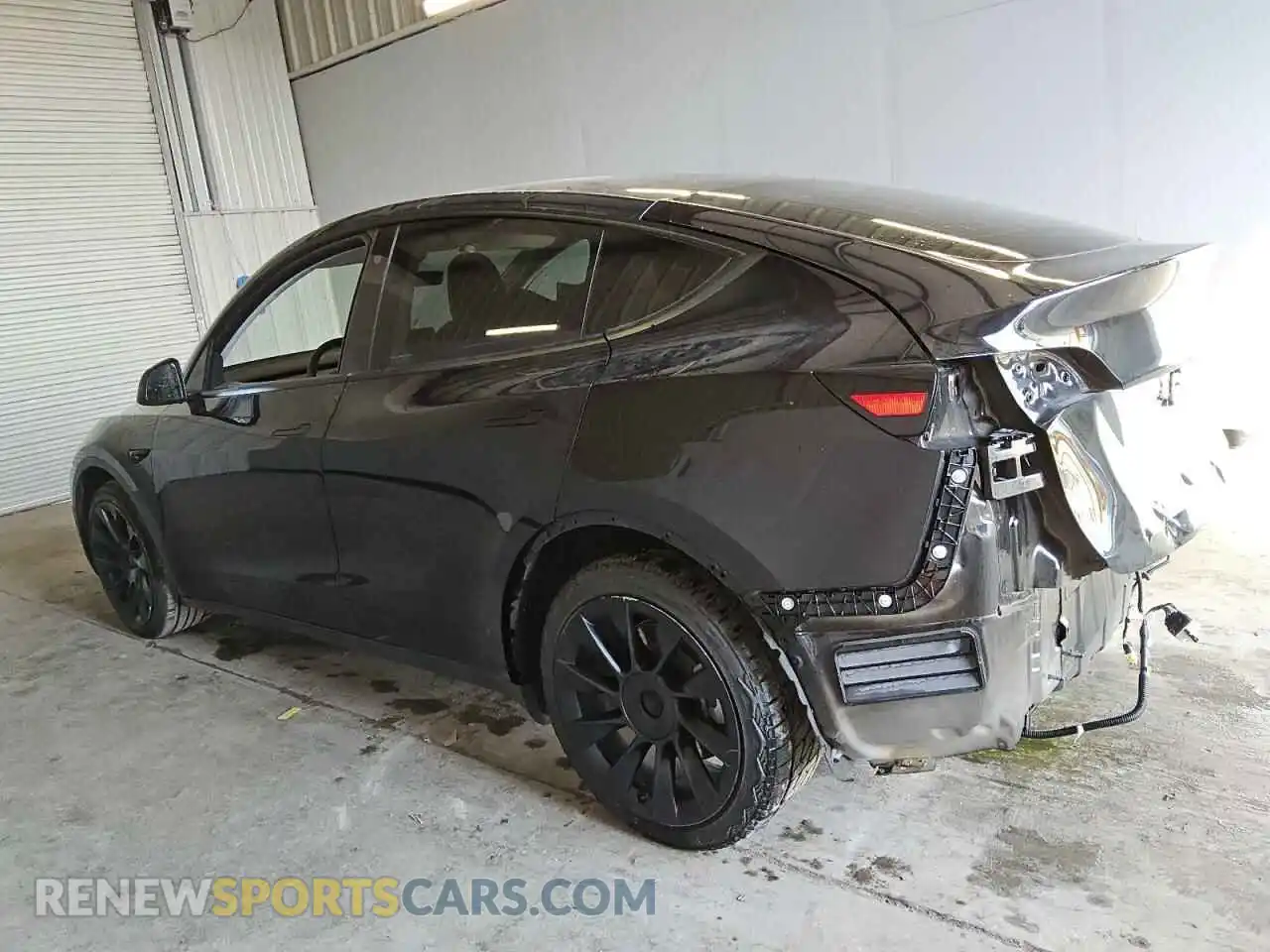 2 Photograph of a damaged car 7SAYGDEE7NF481712 TESLA MODEL Y 2022