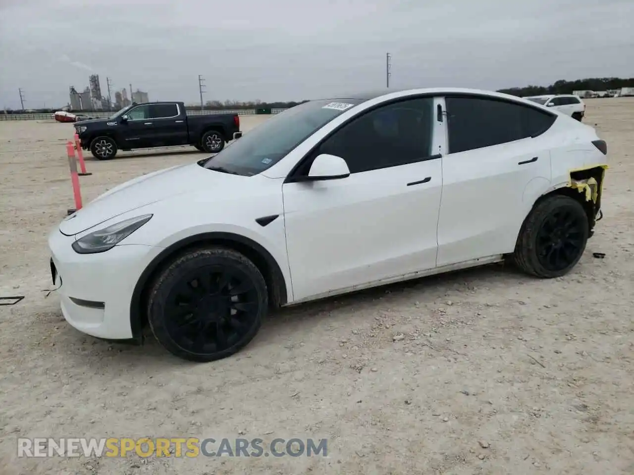 1 Photograph of a damaged car 7SAYGDEE8NA000900 TESLA MODEL Y 2022