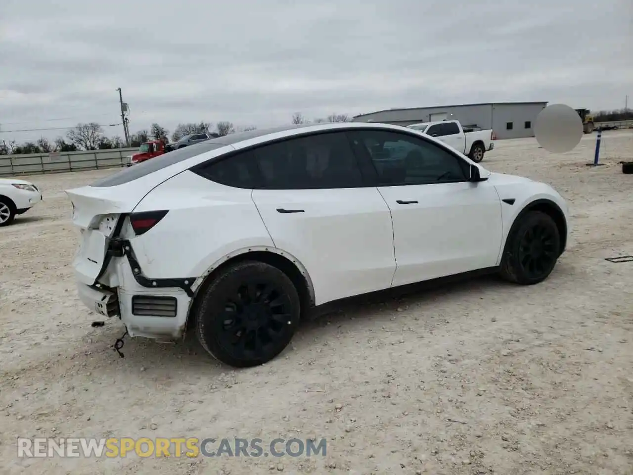 3 Photograph of a damaged car 7SAYGDEE8NA000900 TESLA MODEL Y 2022