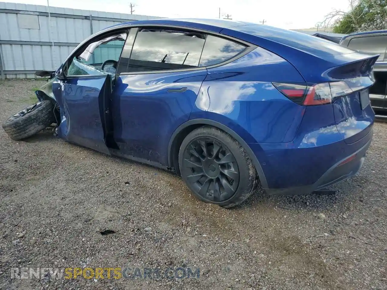 2 Photograph of a damaged car 7SAYGDEE8NA003845 TESLA MODEL Y 2022