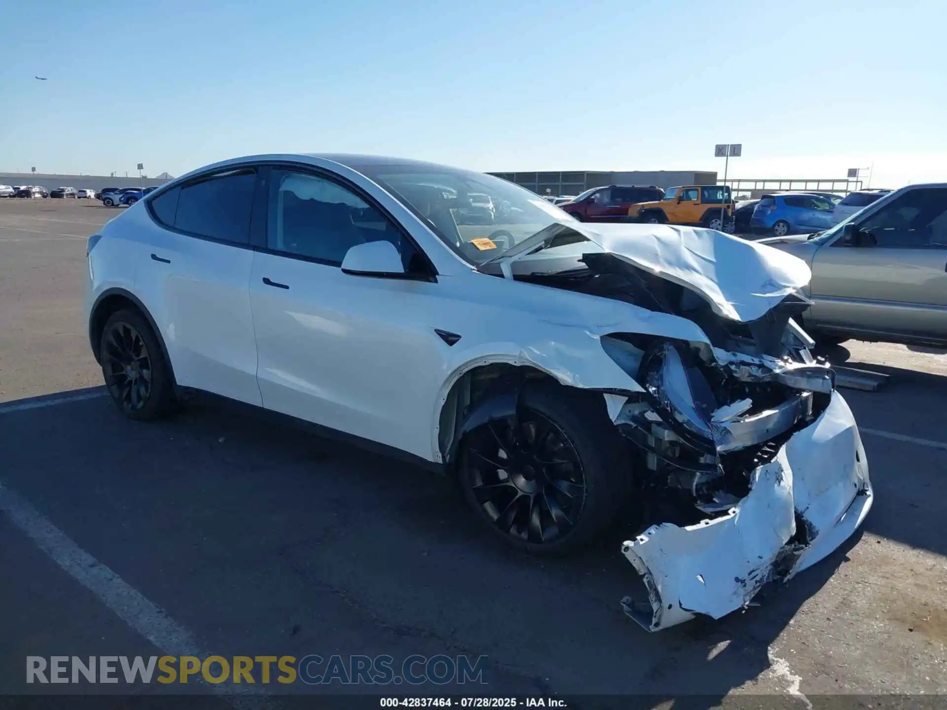 1 Photograph of a damaged car 7SAYGDEE8NA017647 TESLA MODEL Y 2022
