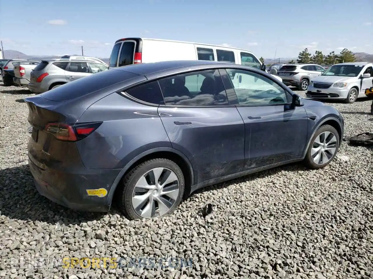 3 Photograph of a damaged car 7SAYGDEE8NF323945 TESLA MODEL Y 2022
